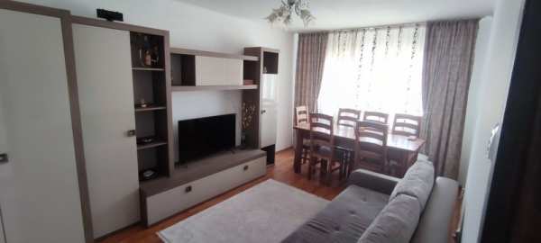 Închiriez apartament 2 camere