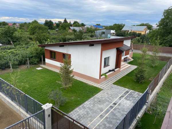 Casa la cheie, mobilata si utilata