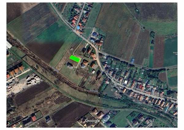 Teren intravilan 500mp Santana de Mures
