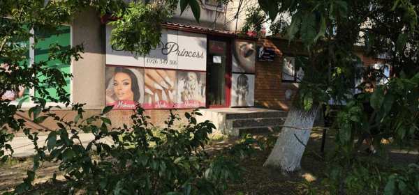 Spatiu comercial de vanzare - Bals, zona Jiu