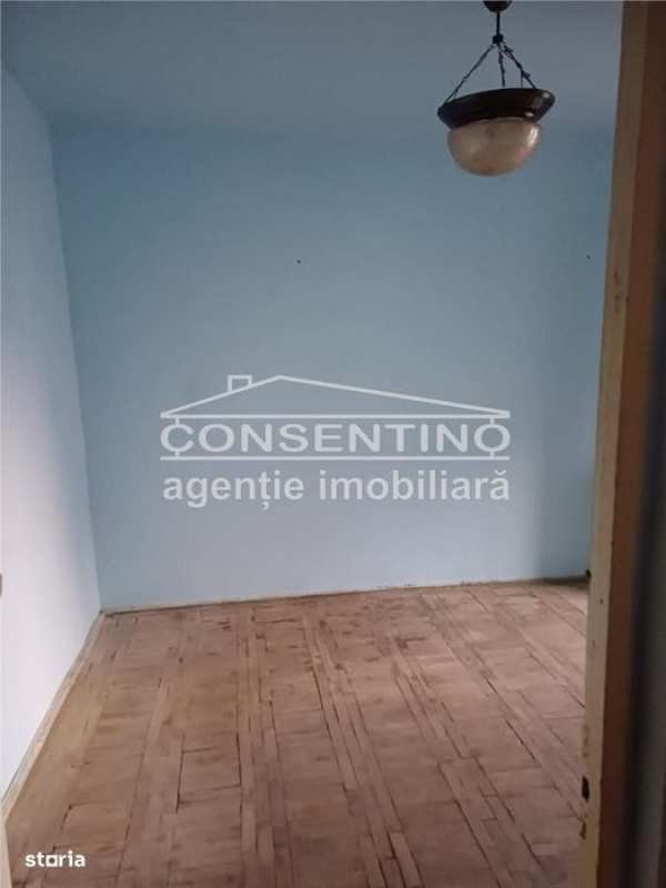 3 Camere ,Berca ,cu 3 balcoane,et1,liber