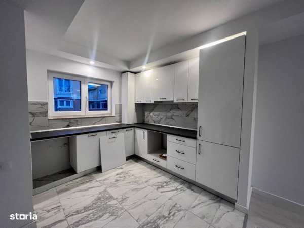Vila 4 camere de inchiriat in Cosmopolis