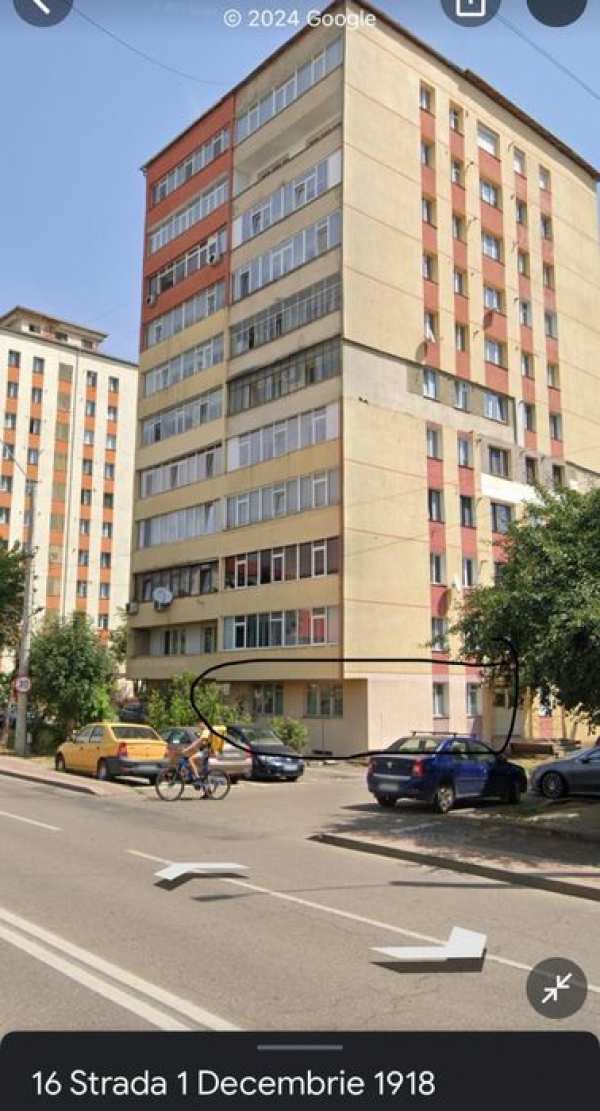 APARTAMENT DE VANZARE!! Apartament 2 camere decomandat zona Darmanesti