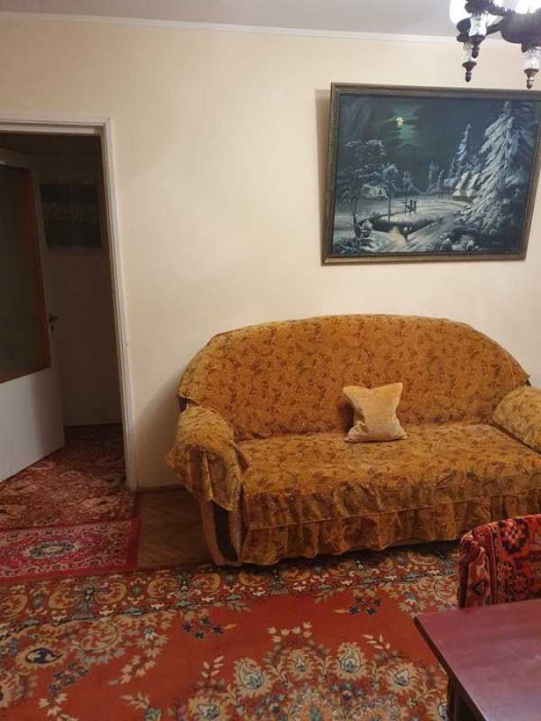 PROPRIETAR   Apartament 2 camere   parter  Calea Galati