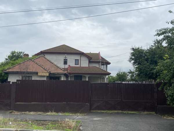 Casa de vanzare, strada Unirii, Bailesti