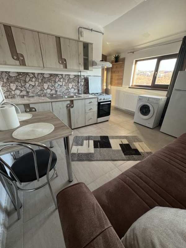 Inchiriez apartament nou zona bucium 2 camere