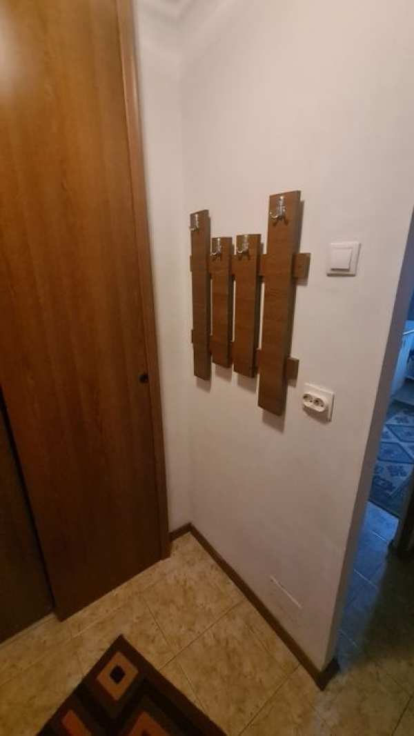 Garsonieră cf.1 de închiriat în Ploiești
