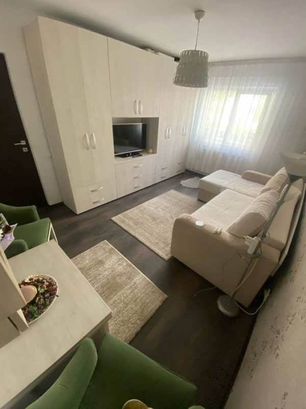 Proprietar-Apartament 2 camere decomandat Astra
