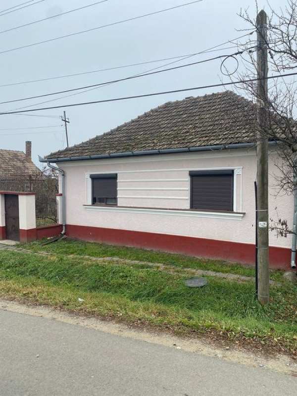 Casā de vânzare în Diosig