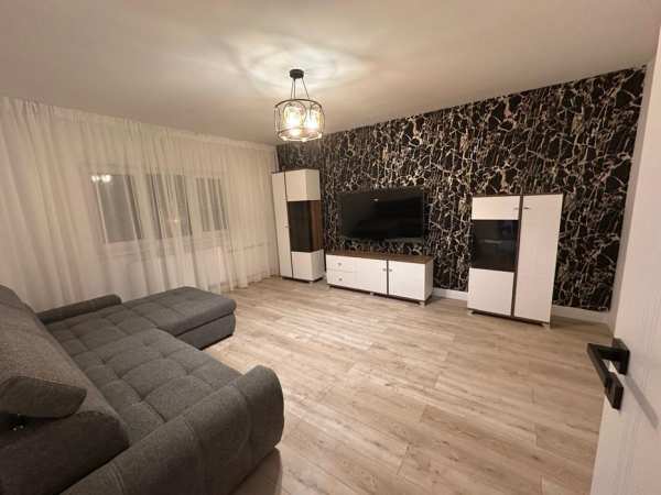 Inchiriez apartament 3 camere Oraselul Copiilor