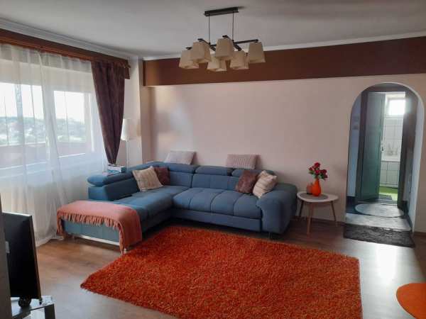 Apartament cu 2 camere, carpati 2