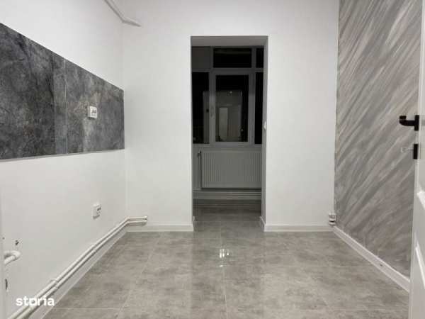 De vânzare apartament 2 camere etaj 1 NOU zona Vidin