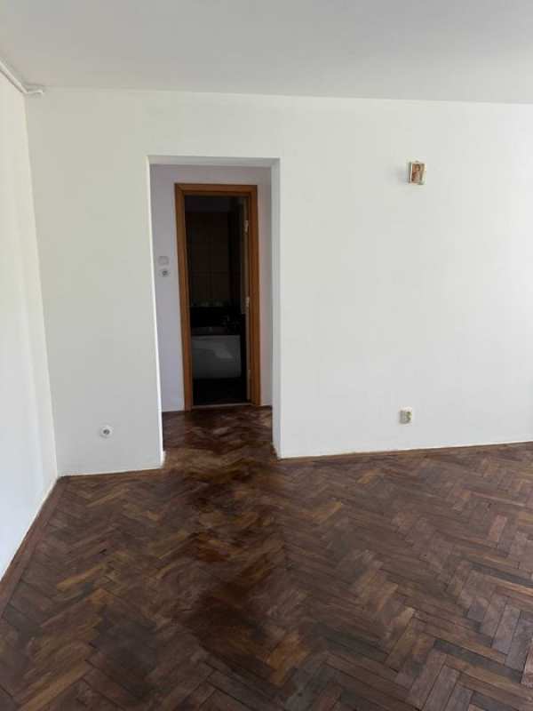 Proprietar zona Cameliei  ap 2 camere