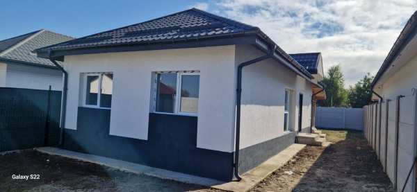 Casă de vanzare la preț de apartament  !!!