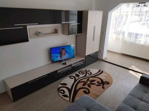Ofer apartment Coresi