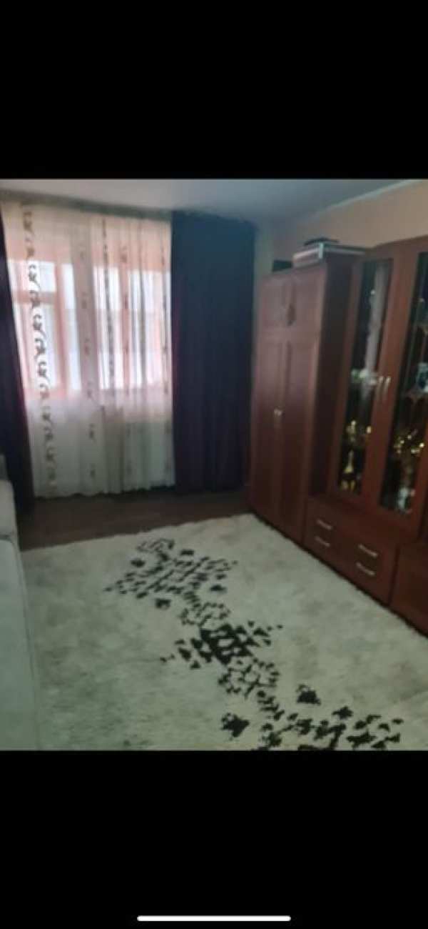 Apartament 2 camere de vanzare