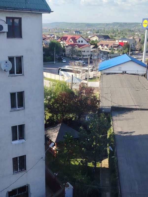 Închiriez Garsonieră confort 1