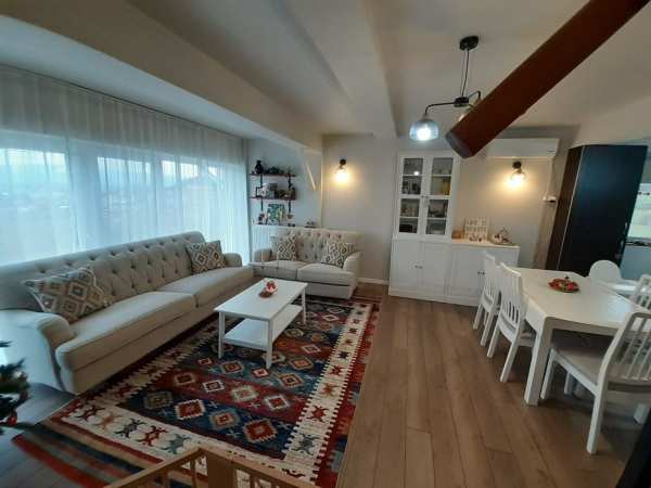 Proprietar - Vând apartament 4 camere bloc nou