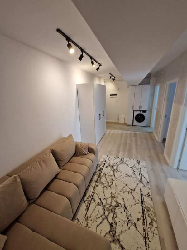 Inchiriez apartament 2 camere