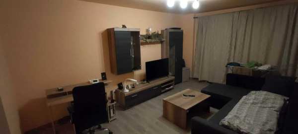 Proprietar Inchiriez apartament 2 camere Girocului etaj 1
