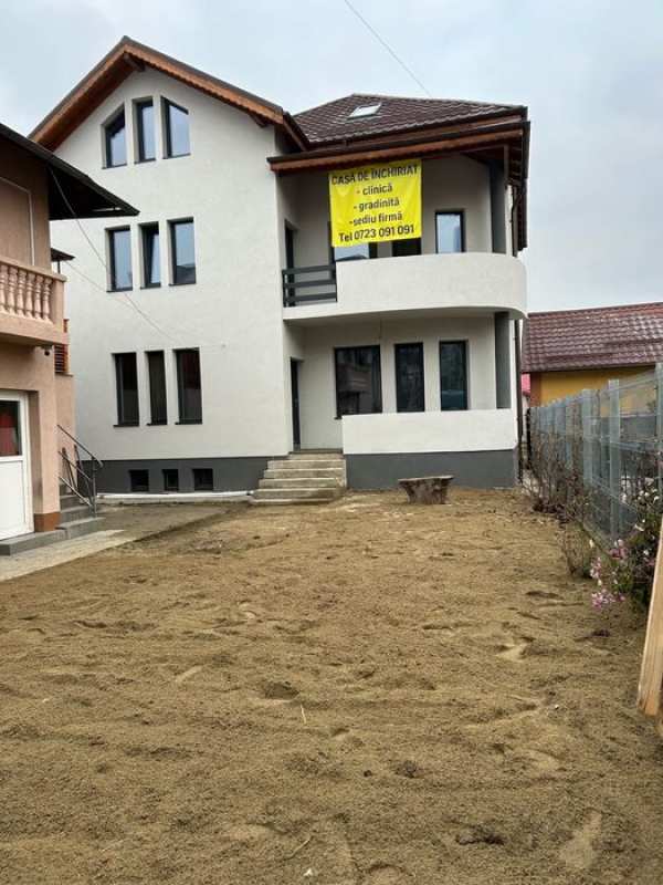 Casa de inchiriat