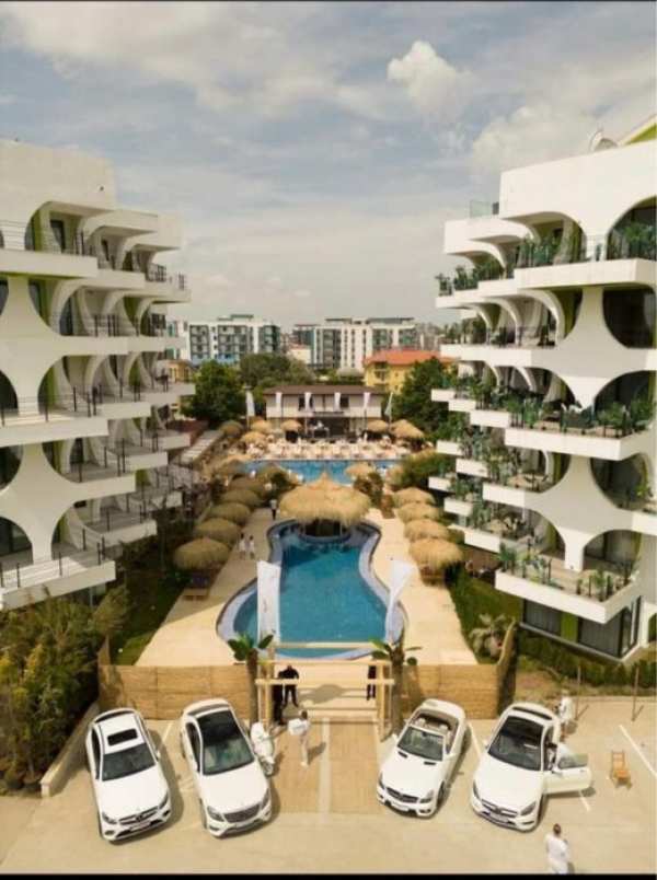 Inchiriez apartament 2 camere, Zig Zag mamaia
