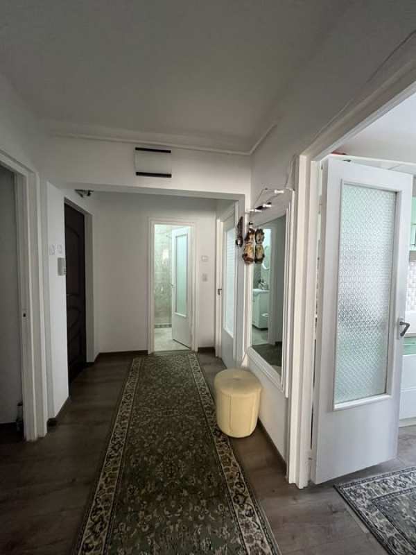 Apartament 3 camere , Cartier Dealul Florilor|Et.  I