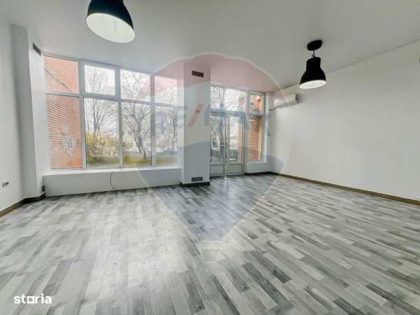 Spațiu comercial zona Micalaca 300- Malul Muresului