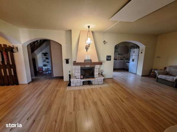 550 euro !!!Casa 4 camere Zona Ghiroda