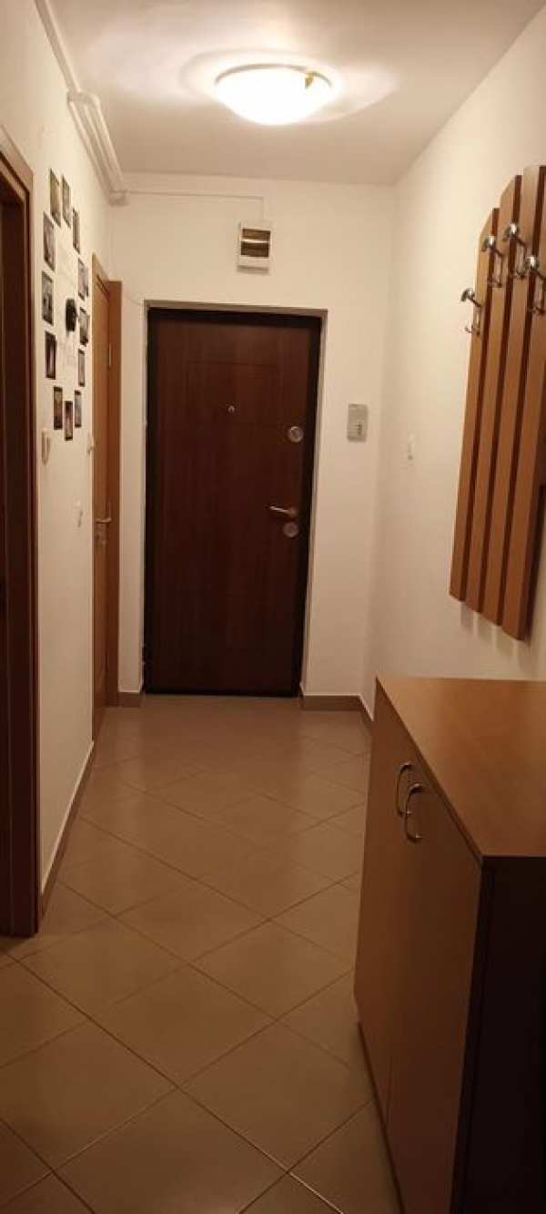 Apartament 4 camere de închiriat in Mediaș