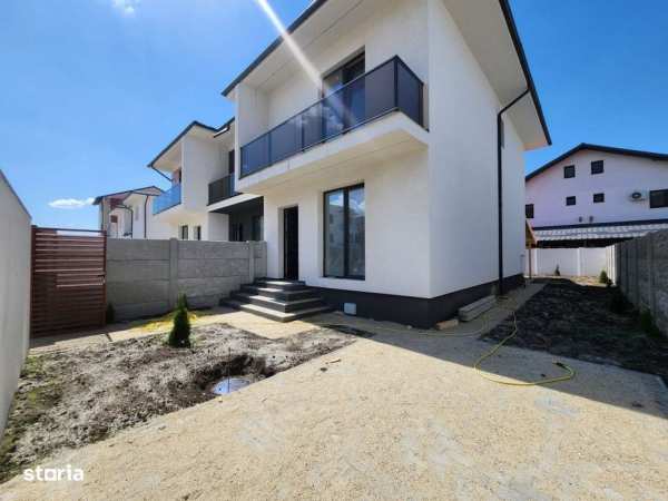 Vanzare Casa tip triplex/unitate capat/3 camere id nr 50