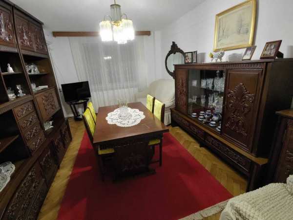 Apartament 3 camere 65mp zona Garii - Proprietar