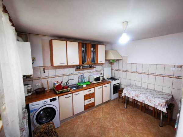 Casa de vanzare mobilata ,Sighisoara, langa hotel Claudiu