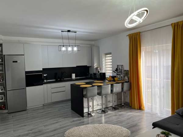 Apartament 3 camere