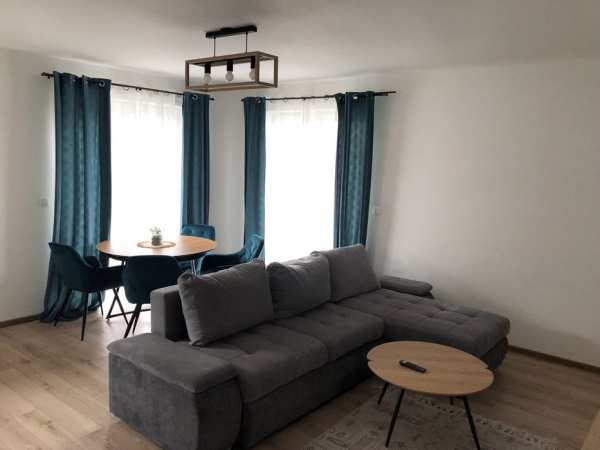 Inchiriez apartament Maurer
