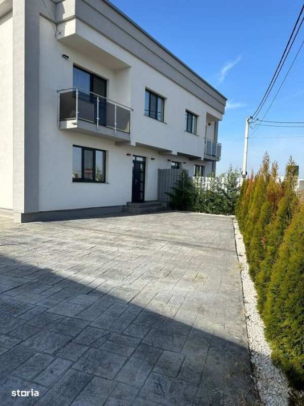 Casa tip duplex de inchiriat platou Craiovei