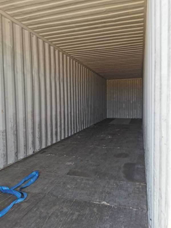 Spatiu depozitare containere