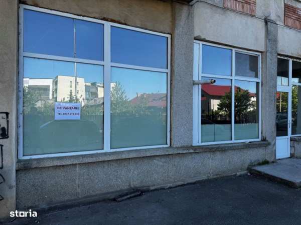 Vand Spatiu Comercial Mioveni, Piata, 48 mp