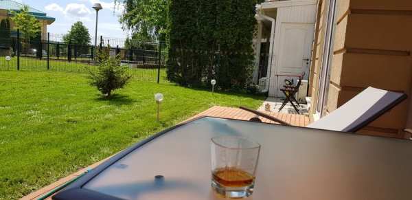 PROPRIETAR Vand 4 camere, cu gradina- Cosmopolis