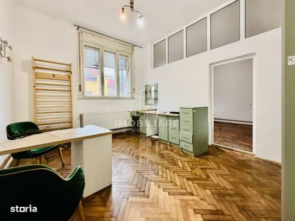 Spatiu  in casa , stradal - Semicentral  / Gara