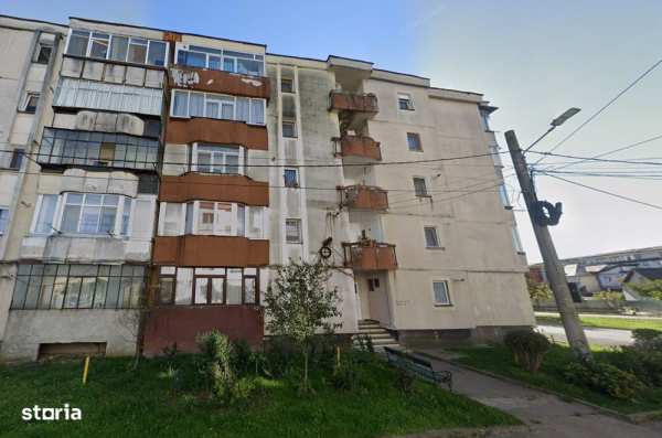 Garsonieră de vânzare în Curtea de Argeș.