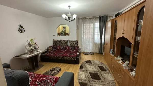 Vand Garsoniera in Reghin Str. Pomilor