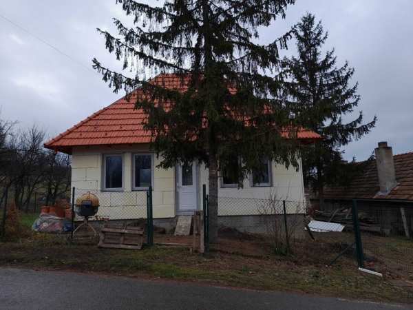 Casa de vanzare la 10 km de Zalau