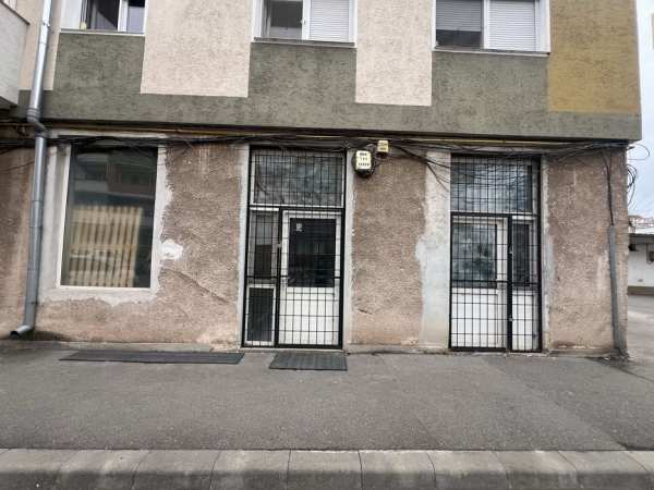 Vand spatiu comercial 55 m2 (Micro5)