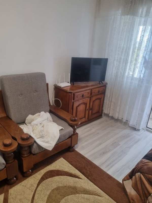 Vând apartament 2 camere