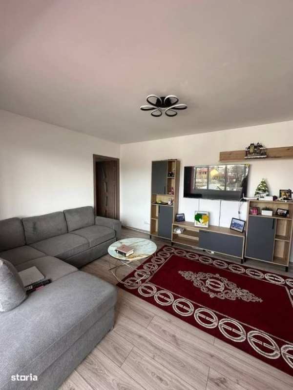 De vanzare 3 camere, central, mobilat, utilat, 75000 euro