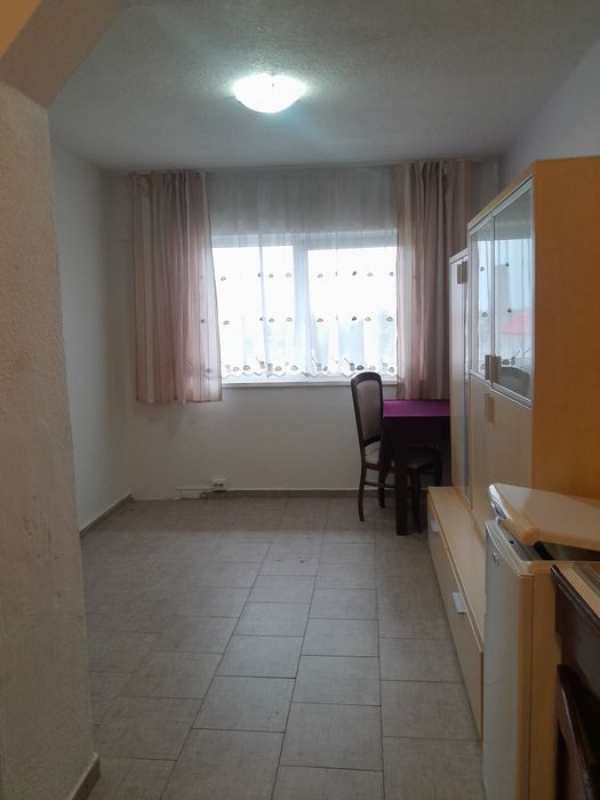 Dau Chirie garsonieră tip uscătorie  600 roni+ 1 lună garanție