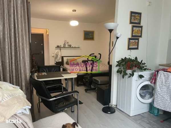 Vand garsoniera decomandata 32 mp, in zona Calea Vitan - Olimpia