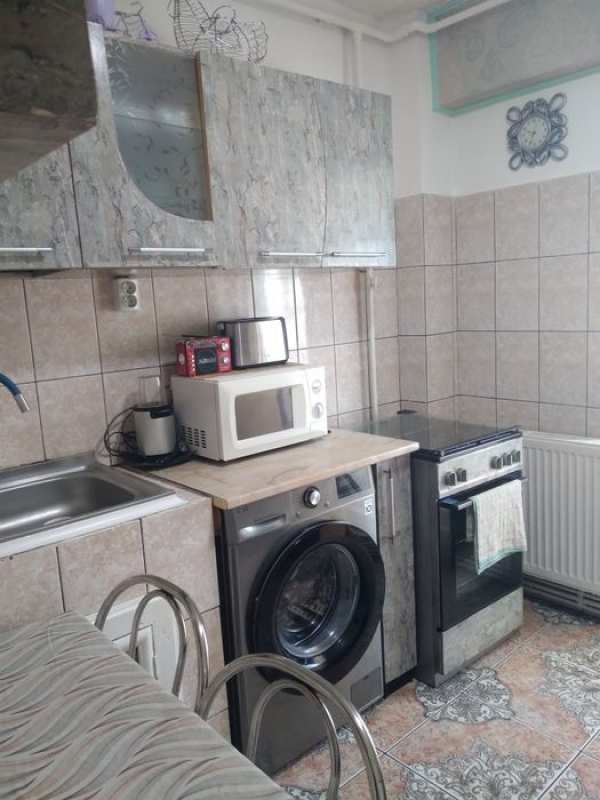 garsoniera de vânzare