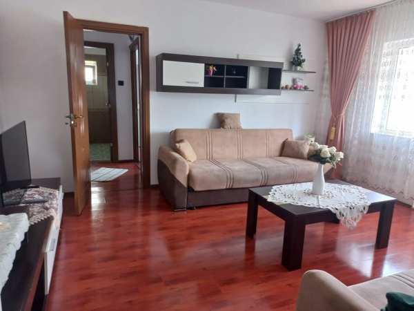 Închiriez Apartament 2 camere